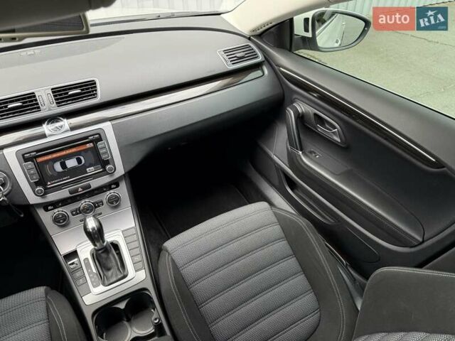 Белый Фольксваген CC / Passat CC, объемом двигателя 1.97 л и пробегом 132 тыс. км за 14500 $, фото 12 на Automoto.ua