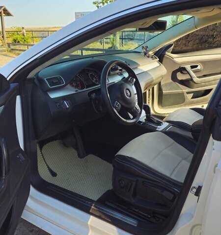 Фольксваген CC / Passat CC 2012 в Виннице на Automoto.ua Белый Фольксваген CC / Passat CC, объемом двигателя 2 л и пробегом 248 тыс. км за 12500 $, фото 5 на Automoto.ua