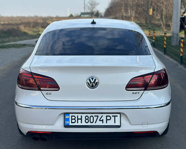 Белый Фольксваген CC / Passat CC, объемом двигателя 1.98 л и пробегом 244 тыс. км за 10000 $, фото 7 на Automoto.ua