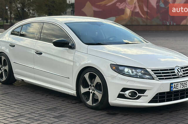Белый Фольксваген CC / Passat CC, объемом двигателя 2 л и пробегом 212 тыс. км за 10500 $, фото 13 на Automoto.ua