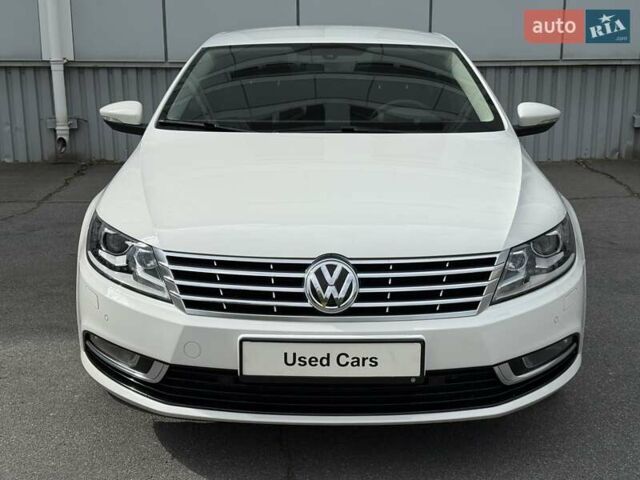 Белый Фольксваген CC / Passat CC, объемом двигателя 1.97 л и пробегом 132 тыс. км за 14500 $, фото 1 на Automoto.ua