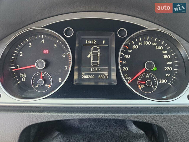Белый Фольксваген CC / Passat CC, объемом двигателя 1.8 л и пробегом 208 тыс. км за 10500 $, фото 16 на Automoto.ua