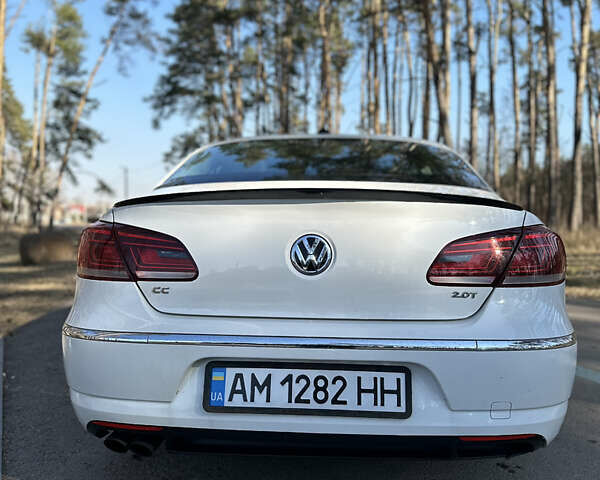 Белый Фольксваген CC / Passat CC, объемом двигателя 2 л и пробегом 150 тыс. км за 10100 $, фото 11 на Automoto.ua