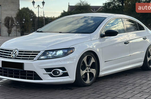 Белый Фольксваген CC / Passat CC, объемом двигателя 2 л и пробегом 212 тыс. км за 10500 $, фото 5 на Automoto.ua