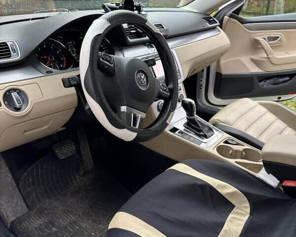 Белый Фольксваген CC / Passat CC, объемом двигателя 1.98 л и пробегом 150 тыс. км за 11500 $, фото 7 на Automoto.ua