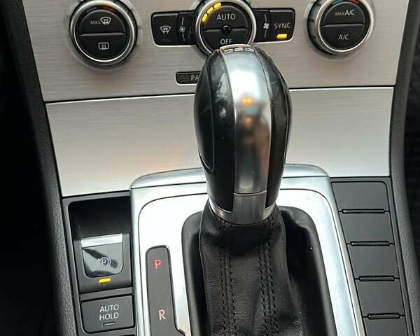 Білий Фольксваген CC / Passat CC, об'ємом двигуна 1.97 л та пробігом 238 тис. км за 10800 $, фото 39 на Automoto.ua