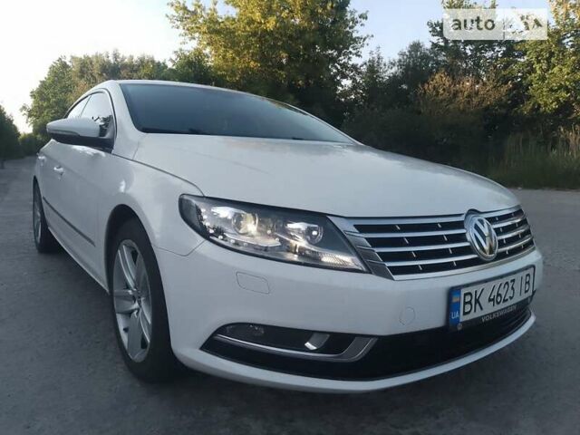 Белый Фольксваген CC / Passat CC, объемом двигателя 2 л и пробегом 220 тыс. км за 10700 $, фото 1 на Automoto.ua