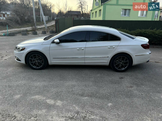 Белый Фольксваген CC / Passat CC, объемом двигателя 1.98 л и пробегом 212 тыс. км за 9800 $, фото 7 на Automoto.ua