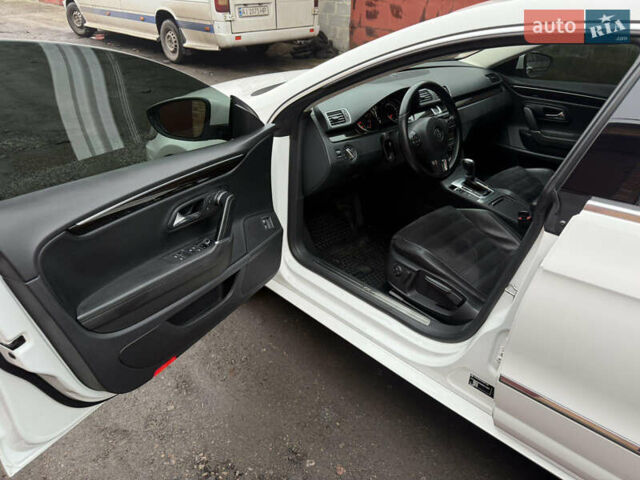 Білий Фольксваген CC / Passat CC, об'ємом двигуна 1.8 л та пробігом 80 тис. км за 15300 $, фото 8 на Automoto.ua