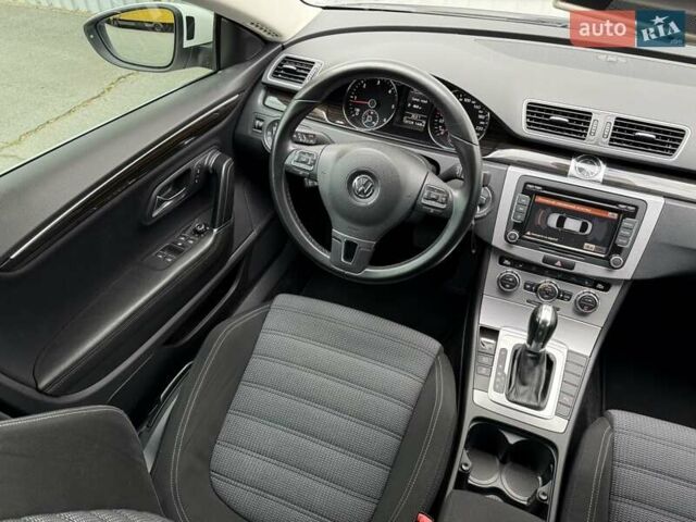 Белый Фольксваген CC / Passat CC, объемом двигателя 1.97 л и пробегом 132 тыс. км за 14500 $, фото 11 на Automoto.ua