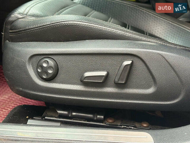 Білий Фольксваген CC / Passat CC, об'ємом двигуна 2 л та пробігом 172 тис. км за 9640 $, фото 16 на Automoto.ua