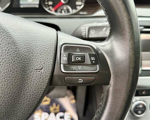 Белый Фольксваген CC / Passat CC, объемом двигателя 1.97 л и пробегом 184 тыс. км за 11999 $, фото 30 на Automoto.ua