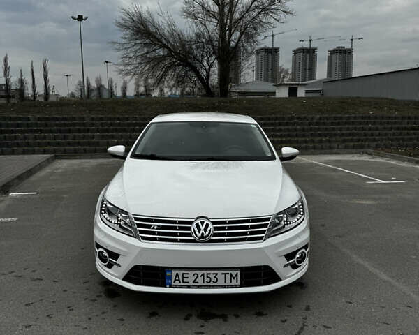 Білий Фольксваген CC / Passat CC, об'ємом двигуна 1.98 л та пробігом 151 тис. км за 13500 $, фото 1 на Automoto.ua