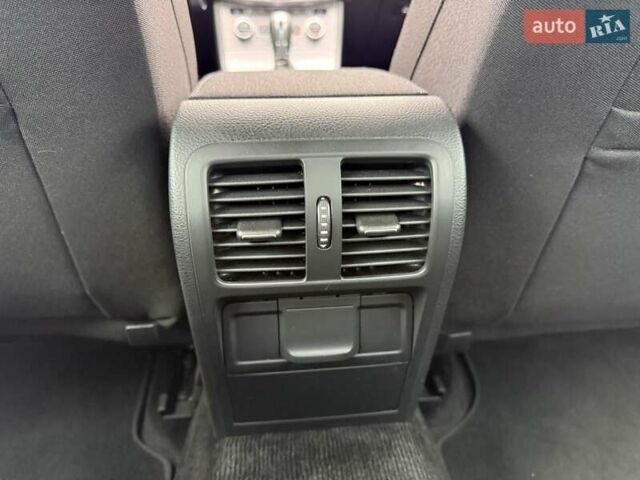 Белый Фольксваген CC / Passat CC, объемом двигателя 1.97 л и пробегом 132 тыс. км за 14500 $, фото 9 на Automoto.ua