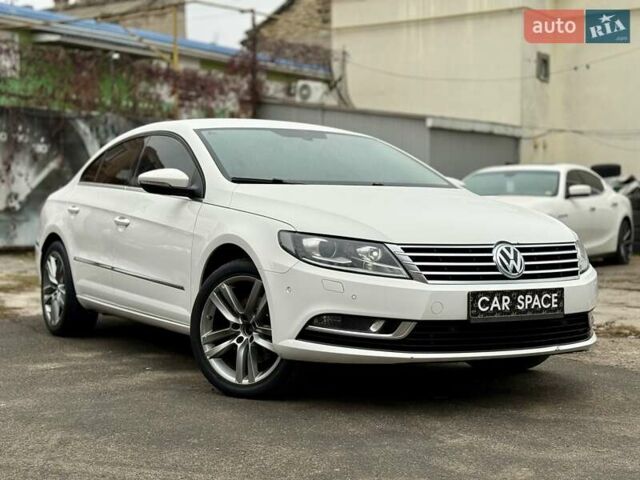 Белый Фольксваген CC / Passat CC, объемом двигателя 1.97 л и пробегом 184 тыс. км за 11999 $, фото 4 на Automoto.ua