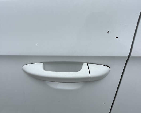 Белый Фольксваген CC / Passat CC, объемом двигателя 1.98 л и пробегом 169 тыс. км за 8300 $, фото 10 на Automoto.ua