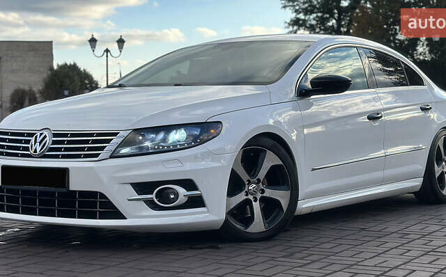 Белый Фольксваген CC / Passat CC, объемом двигателя 2 л и пробегом 212 тыс. км за 10500 $, фото 1 на Automoto.ua