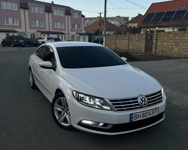 Белый Фольксваген CC / Passat CC, объемом двигателя 1.98 л и пробегом 244 тыс. км за 10000 $, фото 24 на Automoto.ua
