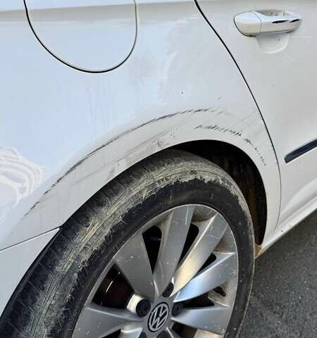 Белый Фольксваген CC / Passat CC, объемом двигателя 1.8 л и пробегом 220 тыс. км за 9200 $, фото 7 на Automoto.ua