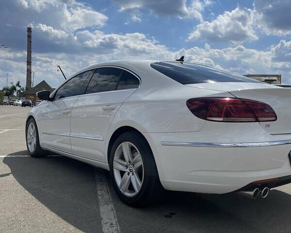 Белый Фольксваген CC / Passat CC, объемом двигателя 1.98 л и пробегом 167 тыс. км за 10000 $, фото 4 на Automoto.ua