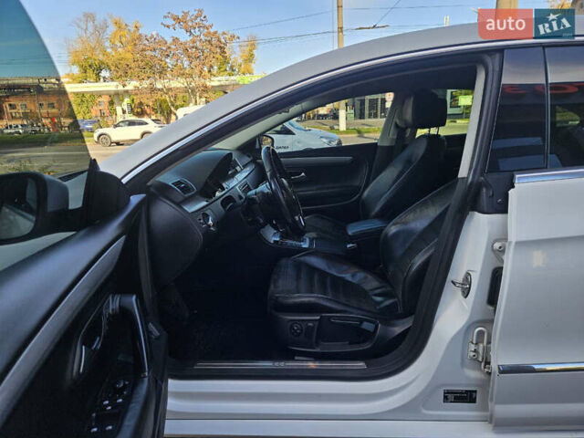 Белый Фольксваген CC / Passat CC, объемом двигателя 1.8 л и пробегом 208 тыс. км за 10500 $, фото 6 на Automoto.ua