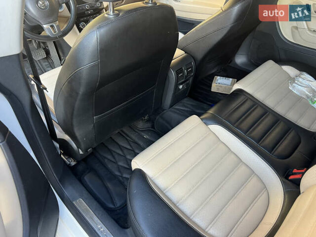 Белый Фольксваген CC / Passat CC, объемом двигателя 1.98 л и пробегом 233 тыс. км за 11800 $, фото 5 на Automoto.ua
