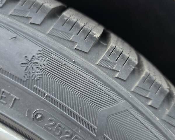 Білий Фольксваген CC / Passat CC, об'ємом двигуна 1.97 л та пробігом 335 тис. км за 10900 $, фото 13 на Automoto.ua