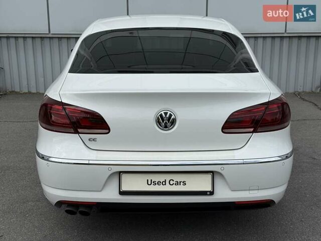 Белый Фольксваген CC / Passat CC, объемом двигателя 1.97 л и пробегом 132 тыс. км за 14500 $, фото 4 на Automoto.ua