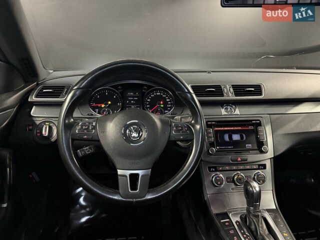 Белый Фольксваген CC / Passat CC, объемом двигателя 2 л и пробегом 182 тыс. км за 13000 $, фото 15 на Automoto.ua