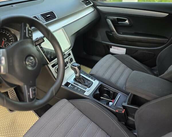 Белый Фольксваген CC / Passat CC, объемом двигателя 2 л и пробегом 231 тыс. км за 11900 $, фото 39 на Automoto.ua