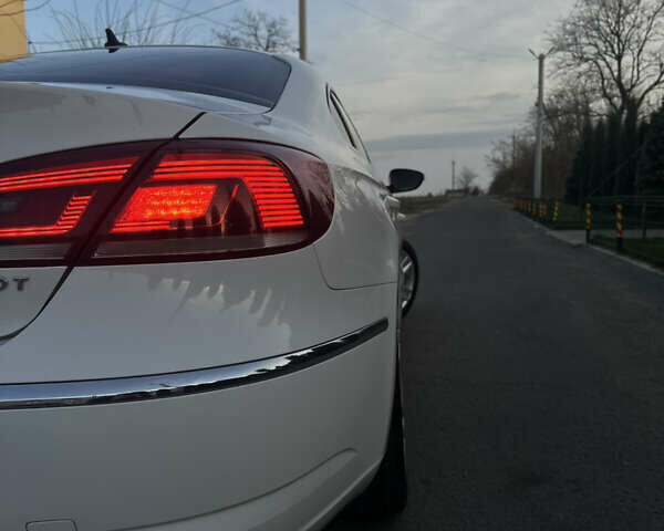 Белый Фольксваген CC / Passat CC, объемом двигателя 1.98 л и пробегом 244 тыс. км за 10000 $, фото 22 на Automoto.ua