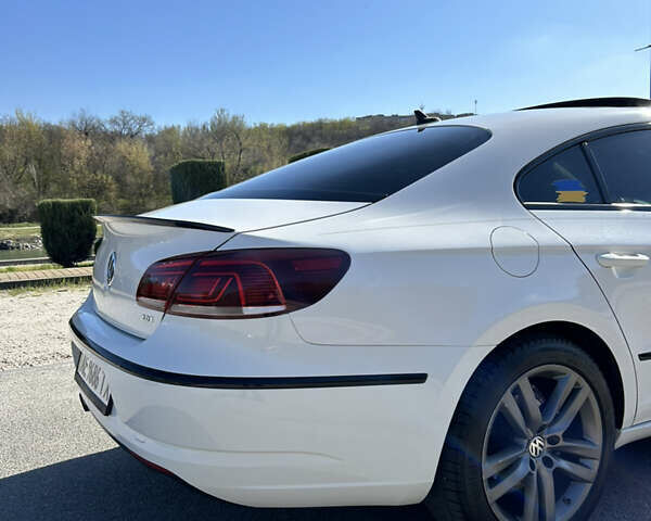 Белый Фольксваген CC / Passat CC, объемом двигателя 2 л и пробегом 153 тыс. км за 11700 $, фото 11 на Automoto.ua
