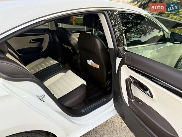 Білий Фольксваген CC / Passat CC, об'ємом двигуна 1.8 л та пробігом 58 тис. км за 15300 $, фото 20 на Automoto.ua