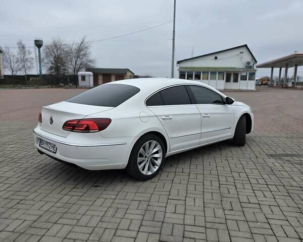 Білий Фольксваген CC / Passat CC, об'ємом двигуна 1.97 л та пробігом 335 тис. км за 10900 $, фото 5 на Automoto.ua