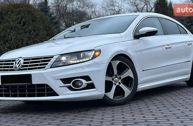 Белый Фольксваген CC / Passat CC, объемом двигателя 2 л и пробегом 203 тыс. км за 11700 $, фото 1 на Automoto.ua