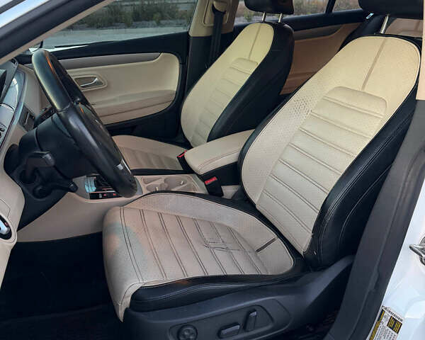 Белый Фольксваген CC / Passat CC, объемом двигателя 2 л и пробегом 250 тыс. км за 6500 $, фото 7 на Automoto.ua