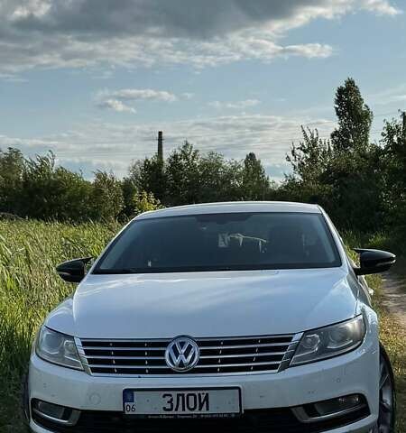 Белый Фольксваген CC / Passat CC, объемом двигателя 1.8 л и пробегом 216 тыс. км за 13000 $, фото 6 на Automoto.ua