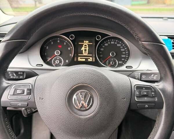 Белый Фольксваген CC / Passat CC, объемом двигателя 1.98 л и пробегом 225 тыс. км за 10500 $, фото 5 на Automoto.ua