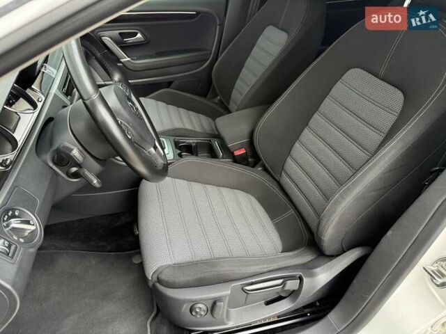 Белый Фольксваген CC / Passat CC, объемом двигателя 1.97 л и пробегом 132 тыс. км за 14500 $, фото 5 на Automoto.ua