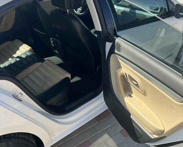 Белый Фольксваген CC / Passat CC, объемом двигателя 1.98 л и пробегом 170 тыс. км за 10300 $, фото 18 на Automoto.ua