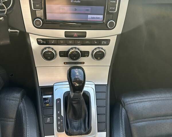 Белый Фольксваген CC / Passat CC, объемом двигателя 1.98 л и пробегом 211 тыс. км за 11000 $, фото 49 на Automoto.ua