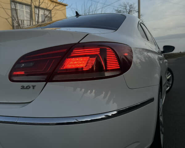 Белый Фольксваген CC / Passat CC, объемом двигателя 1.98 л и пробегом 244 тыс. км за 10000 $, фото 37 на Automoto.ua
