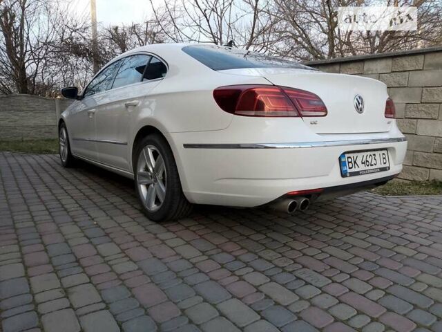 Білий Фольксваген CC / Passat CC, об'ємом двигуна 2 л та пробігом 220 тис. км за 10700 $, фото 30 на Automoto.ua