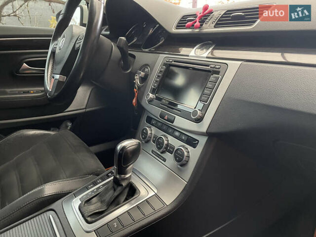 Белый Фольксваген CC / Passat CC, объемом двигателя 1.8 л и пробегом 234 тыс. км за 10900 $, фото 28 на Automoto.ua
