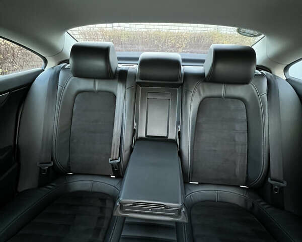 Белый Фольксваген CC / Passat CC, объемом двигателя 1.97 л и пробегом 121 тыс. км за 13900 $, фото 10 на Automoto.ua