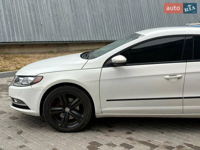 Білий Фольксваген CC / Passat CC, об'ємом двигуна 2 л та пробігом 172 тис. км за 9640 $, фото 11 на Automoto.ua