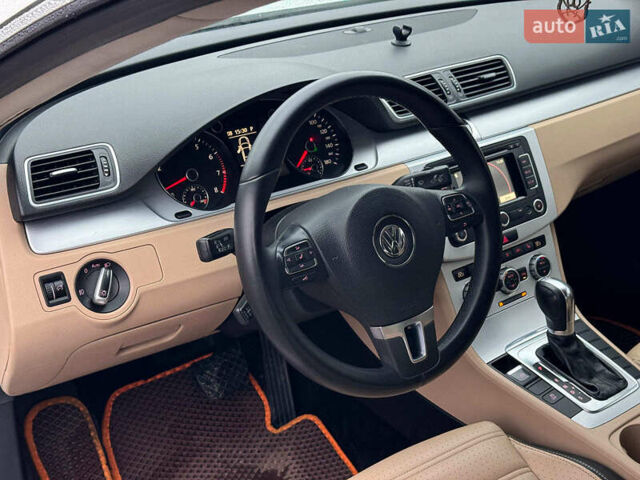 Білий Фольксваген CC / Passat CC, об'ємом двигуна 2 л та пробігом 268 тис. км за 12790 $, фото 15 на Automoto.ua
