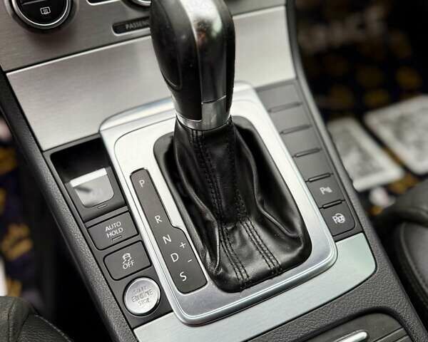 Белый Фольксваген CC / Passat CC, объемом двигателя 1.97 л и пробегом 184 тыс. км за 11999 $, фото 23 на Automoto.ua