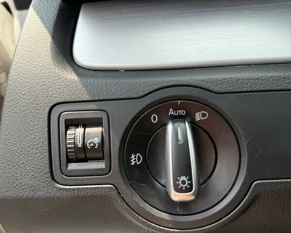 Белый Фольксваген CC / Passat CC, объемом двигателя 1.98 л и пробегом 263 тыс. км за 9800 $, фото 23 на Automoto.ua