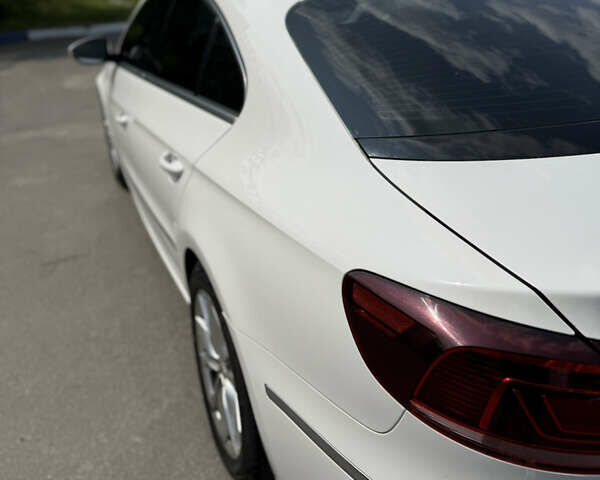 Белый Фольксваген CC / Passat CC, объемом двигателя 1.98 л и пробегом 263 тыс. км за 9800 $, фото 8 на Automoto.ua